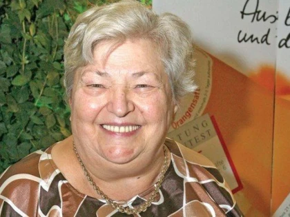 Draga Olteanu Matei, internată de urgenţă în spital