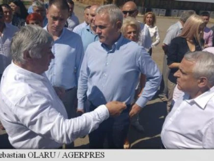 Dragnea, la Curtici: „Unii ambasadori merg la miniștri să promoveze interesele unor companii“