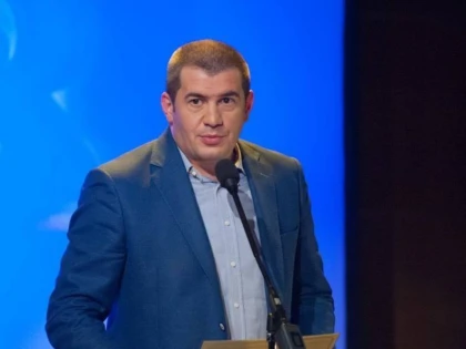 DRAGOŞ PĂTRARU PLEACĂ DE LA TVR