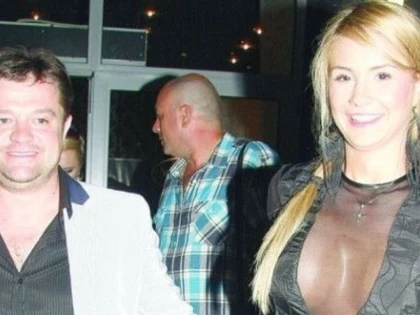 DUBAN ESTE SUB PAPUCUL SOTIEI. ACTORUL SE MUTA IN MAREA BRITANIE