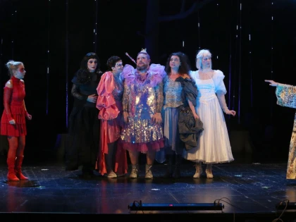 Duminică de poveste, pe scenele Teatrului Clasic