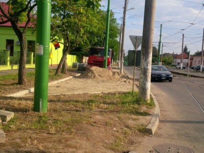 DUPA DOI ANI, PRIMARIA S-A TREZIT CA NU SUNT PARCARI PE RENASTERII