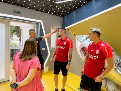 Echipa CFR Cluj, impresionată de realizările Cetății Voluntarilor la secțiile de pediatrie