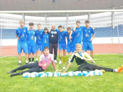 Echipa de fotbal de la „Peda” a câștigat Olimpiada Națională a Sportului Școlar! (FOTO)