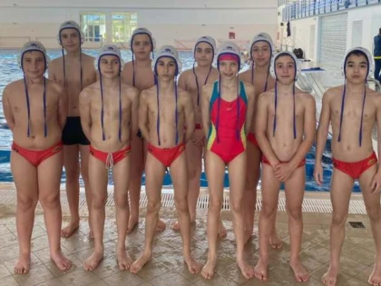 Echipa de polo sub 11 ani a celor de la AMEFA a bifat trei victorii la primul turneu zonal