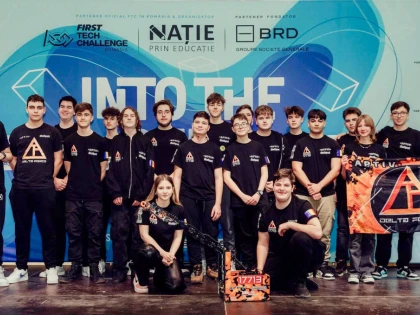 Echipa de robotică Delta Force, câștigătoare a Campionatului regional de vest