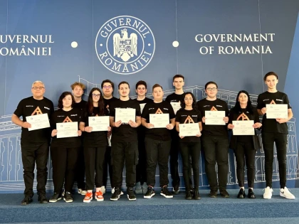 Echipa Delta Force a Liceului Național de Informatică Arad a fost premiată de Guvernul României