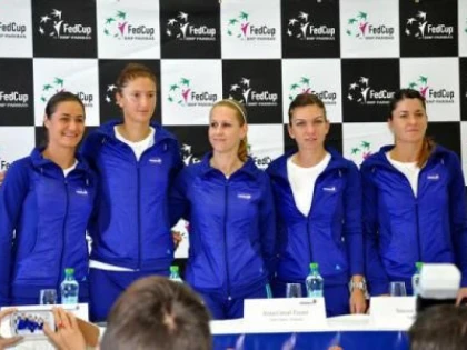ECHIPA ROMANIEI DE FED CUP SI-A AFLAT ADVERSARA. VEZI CU CINE JOACA „TRICOLORELE”