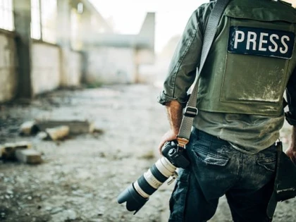 Ediţia din acest an a cursului pentru jurnaliştii care transmit din zone de conflict, anulată