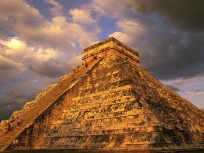 EFECTUL DE PIRAMIDA, UNUL DINTRE MISTERELE CARE NU AU FOST INCA ELUCIDATE