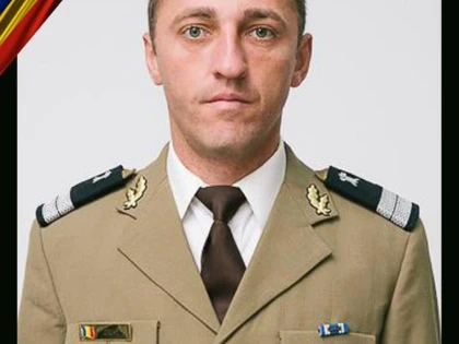 El este militarul care a murit electrocutat în gara din Alba Iulia