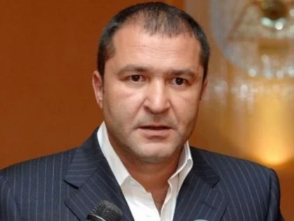 ELAN SCHWARTZENBERG, DAT ÎN URMĂRIRE NAȚIONALĂ