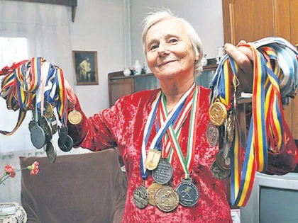 ELENA PAGU, CAMPIOANĂ MONDIALĂ LA 90 DE ANI