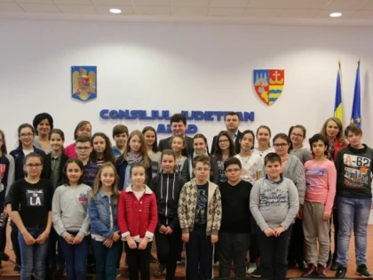 Elevii au vizitat Consiliul Judeţean, în cadrul „Săptămânii Altfel”