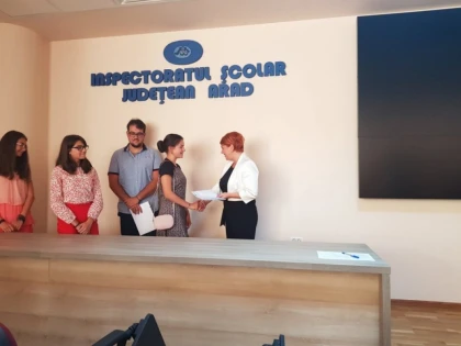 Elevii de 10 ai Aradului, premiați la ISJ