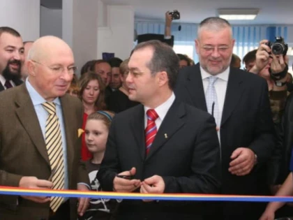 Emil Boc, audiat în dosarul Lucan
