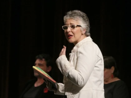 Emoție, vers și credință în Săptămâna Mare, la Teatrul Clasic „Ioan Slavici” Arad