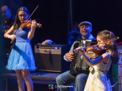 Emy Drăgoi și fiicele sale vor cânta la Târgul de Primăvară din Arad
