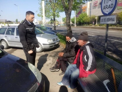 Eradicarea cerşetoriei, o prioritate pentru poliţiştii locali arădeni