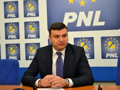 Este disponibilă aplicația pentru mobil Ghișeul.ro pentru plata online a taxelor și impozitelor!