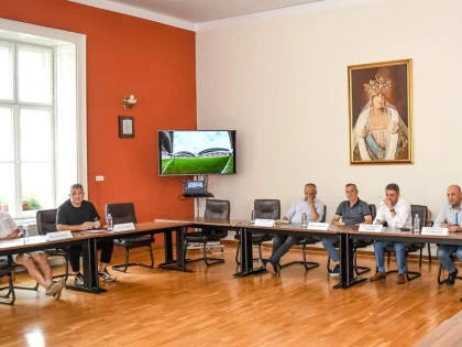 Este oficial: UTA se mută din octombrie în afara Aradului! Meciul cu FC Voluntari, ultimul din an pe propria arenă
