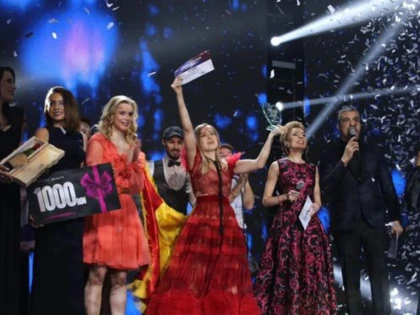 Ester Peony va reprezenta România la Eurovision 2019
