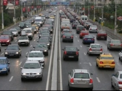 Ești șofer și n-ai făcut accident timp de patru ani? Plătești RCA cu 16% mai mult