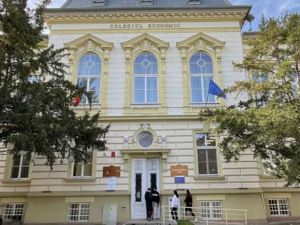 Etapa județeană a concursului „Alege! Este dreptul tău” s-a desfășurat la Colegiul Economic