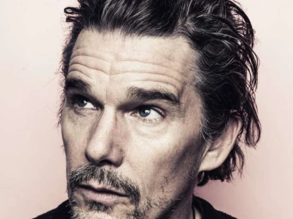 Ethan Hawke va primi un premiu pentru întreaga carieră la Festivalul Internaţional de Film de la Karlovy Vary