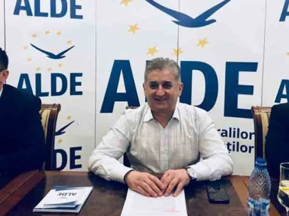 Eusebiu Pistru: „Curticiul are nevoie de o centură care să scoată traficul greu din oraș“
