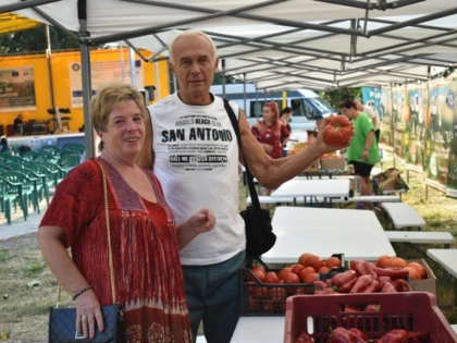 Eveniment dedicat promovării producătorilor locali, organizat în Orașul Ineu, Județul Arad