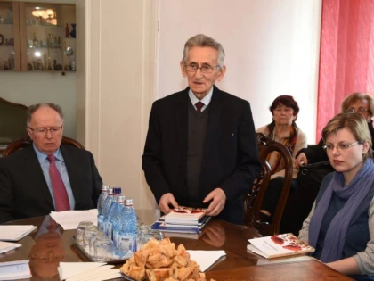 Eveniment literar găzduit de Casa Universitarilor și Studenților a UVVG Arad