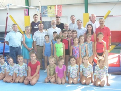 EXCLUSIV: SCHIMB DE EXPERIENTA ROMANO-BELGIAN LA ARAD, IN GIMNASTICA ARTISTICA (FOTO)