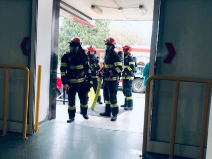 Exercițiu de forță la Spitalul Județean