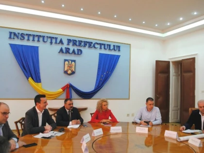 Extinderea reţelei de gaz, dezbătută la Prefectură