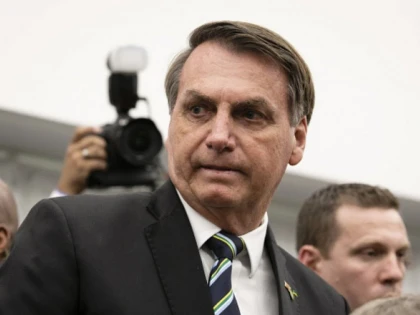 Facebook şi Instagram şterg înregistrările video cu preşedintele brazilian Jair Bolsonaro