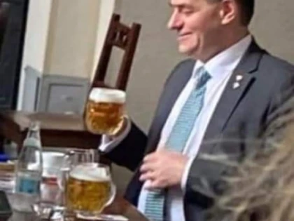 Falcă îl aduce pe Orban la Arad să reîncălzească ciorbe electorale cu cetatea și centura ocolitoare