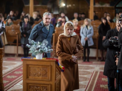 Familia regală a participat la slujba din prima zi de Crăciun, la Săvârșin