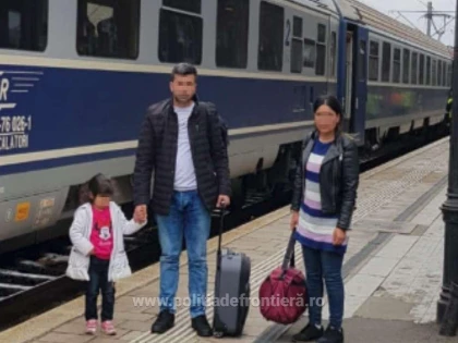 Familie de cetăţeni turci, prinsă în vama Curtici cu documente false