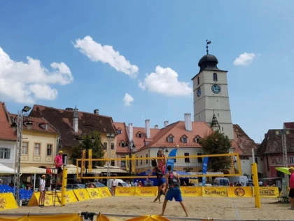 FAN ARAD DĂ VICECAMPIOANA NAŢIONALĂ LA VOLEI PE PLAJĂ