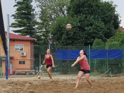 FAN ARAD VREA O MEDALIE PE CIBIN. DEBUTEAZĂ ŞI FETELE