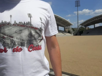 Fanii UTA-ei au “Dor de casă”, stadionul e doar pe... tricouri