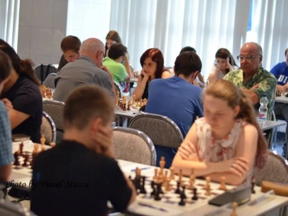 Fără surprize, după prima rundă a Festivalului de şah