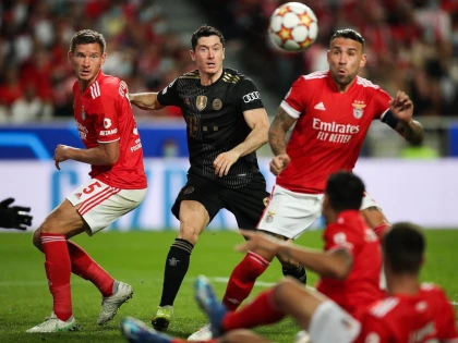Favoritele fac paşi mari spre optimile Ligii Campionilor. Victorii clare pentru Bayern şi Chelsea