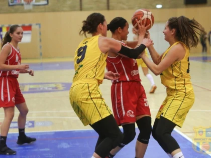 FCC Baschet Arad a tranşat la pas disputa cu mureşencele