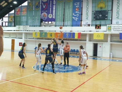 FCC Baschet Arad, victorii clare cu Rapid şi Agronomia. Podium pentru "galben-albastre"! (FOTO)