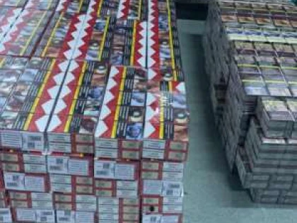 Femeie de 65 de ani, „profesionistă“ în comercializarea țigărilor de contrabandă