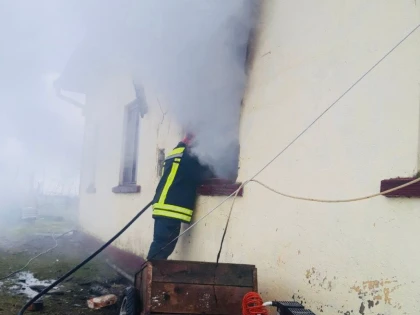 Femeie de 85 de ani, făcută scrum în urma unui incendiu în Zerind