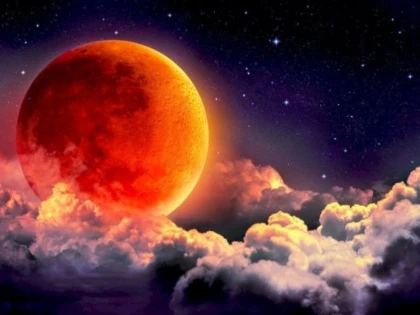 Fenomen astronomic rar! Super Luna Albastră Sângerie va putea fi admirată în această seară