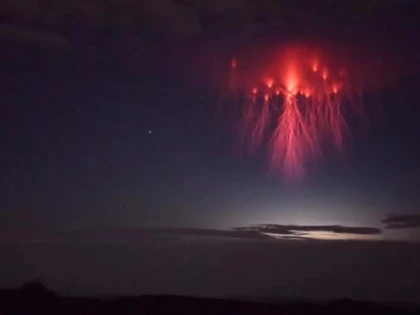 Fenomen spectaculos, surprins deasupra Texasului